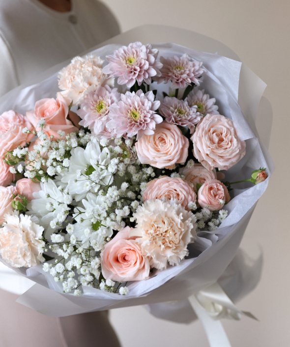 Букет кремовый с гипсофилой №1691