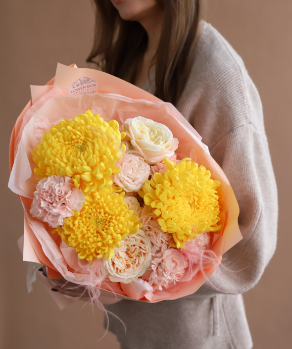 Букет яркий сборный №1669