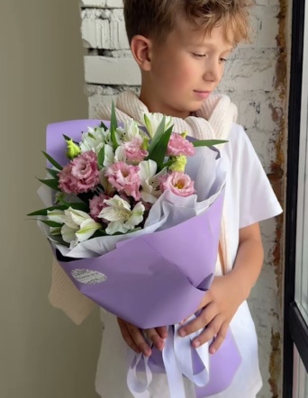 Дуобукет из лизиантуса и альстромерий №1956