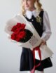 Красные розы в белом оформлении (7 шт) №1772
