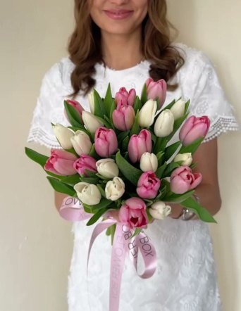 Микс нежных тюльпанов в ленту (25 шт) №2059
