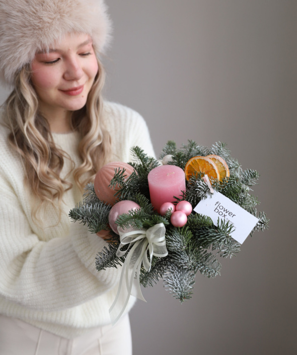 Новогодний подсвечник в нежной гамме №2127