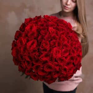 Розы красные в ленту (Россия, 101 шт) №1014 - Фото 35