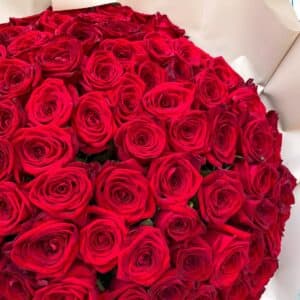 101 роза красная в пышном оформлении (Россия) №1141 - Фото 44