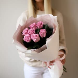 Сиреневые розы в белом оформлении (7 шт) №1436 - Фото 41