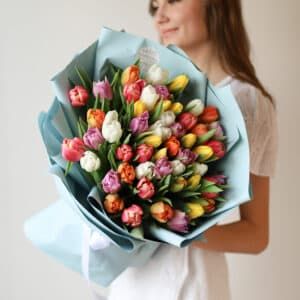 Микс тюльпанов голландских в голубом оформлении (51 шт) №1572 - Фото 4