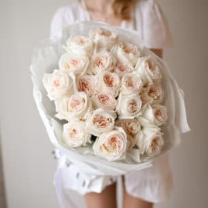 Пионовидные розы White O`hara в воздушном оформлении (21 шт) №1188 - Фото 35