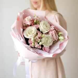 Дуобукет с лизиантусом и розами №1662 - Фото 33