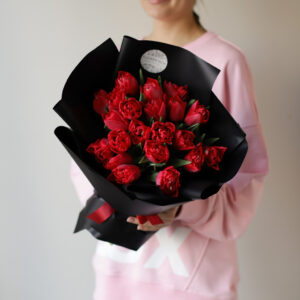 Красные тюльпаны в оформлении (21 шт) №1864 - Фото 29